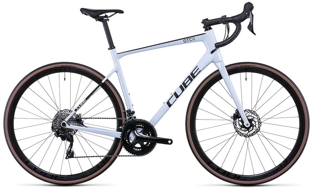 Cube Attain GTC Race Frostwhite´n´carbon Road Bike Aluminium | Bike-Discount 1 Cube Attain GTC Race Frostwhite´n´carbon Road Bike Aluminium | Bike-Discount