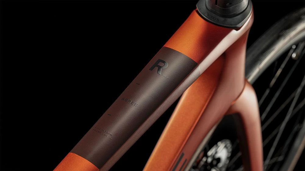 Cube Agree C:62 Race Fireorange´n´black Road Bike Carbon | Bike-Discount 2 Cube Agree C:62 Race Fireorange´n´black Road Bike Carbon | Bike-Discount - Image 2