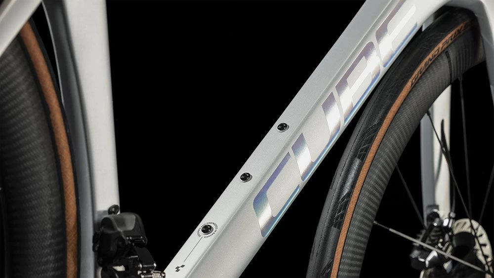 Cube Agree C:62 SLT Silver´n´black Road Bike Carbon | Bike-Discount 5 Cube Agree C:62 SLT Silver´n´black Road Bike Carbon | Bike-Discount - Image 5