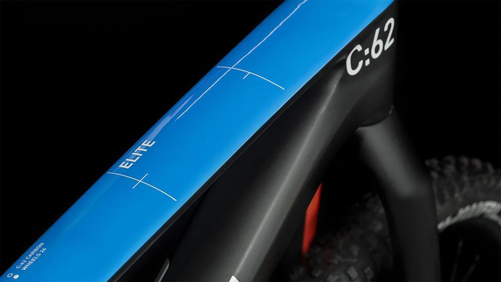 Cube Elite 240 C:62 SLX Carbon´n´blue´n´red 24" | Bike-Discount 2 Cube Elite 240 C:62 SLX Carbon´n´blue´n´red 24" | Bike-Discount - Image 2