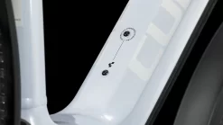 Cube Reaction Hybrid Pro 625 Allroad Flashwhite´n´black E-Bike Hardtail | Bike-Discount -Cube Bicycle Reaction Hybrid Pro 625 Allroad flashwhite n black 634162 4 1280x1280